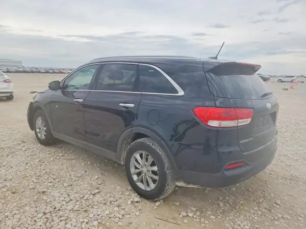 5XYPG4A52JG354674 2018 KIA SORENTO - Image 2