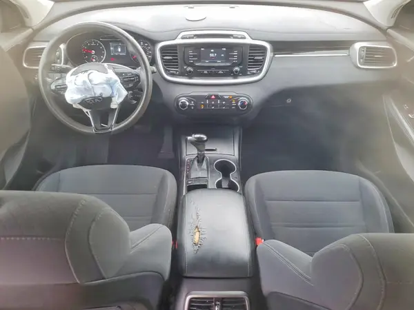 5XYPG4A52JG354674 2018 KIA SORENTO - Image 8
