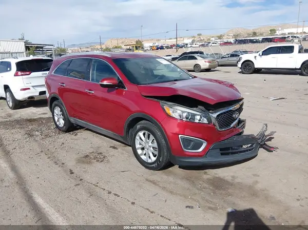 5XYPG4A52JG375542 2018 KIA SORENTO - Image 1