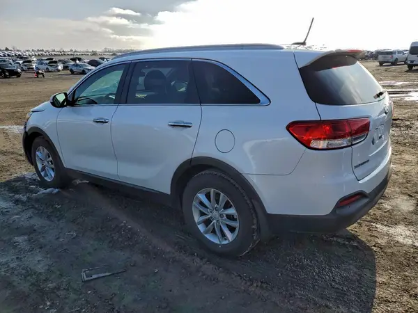 5XYPG4A52JG393524 2018 KIA SORENTO - Image 2