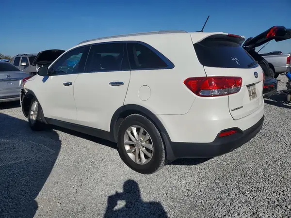 5XYPG4A52JG394494 2018 KIA SORENTO - Image 2