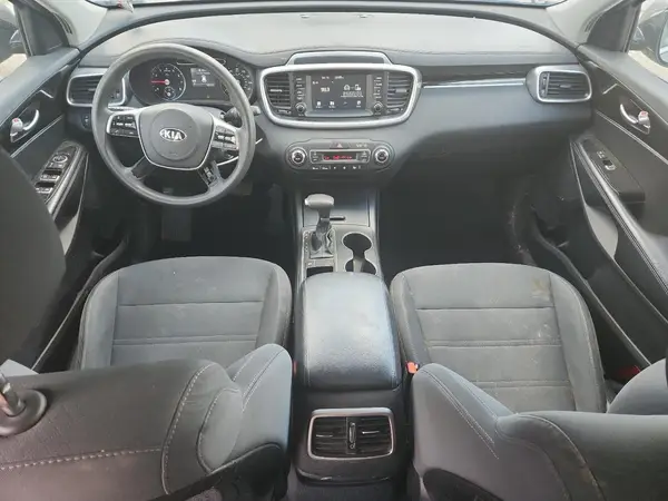 5XYPG4A52KG462701 2019 KIA SORENTO - Image 8