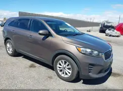5XYPG4A52KG469762 2019 KIA SORENTO