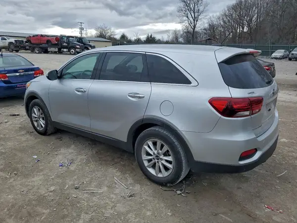 5XYPG4A52KG482785 2019 KIA SORENTO - Image 2