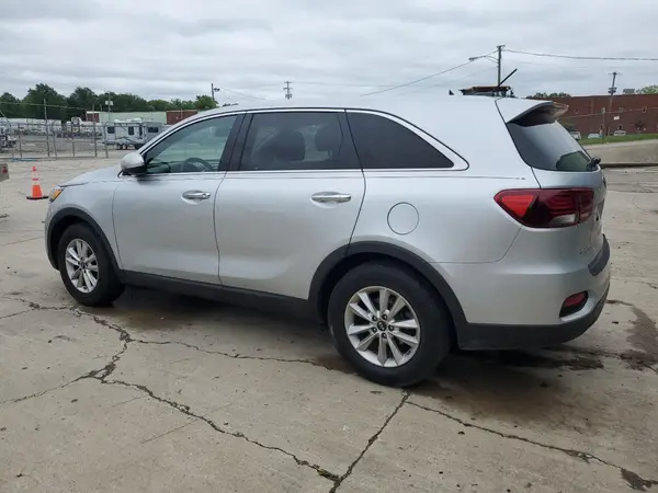 5XYPG4A52KG489297 2019 KIA SORENTO - Image 2