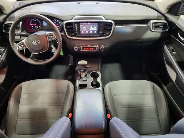 5XYPG4A52KG489459 2019 KIA SORENTO - Image 8