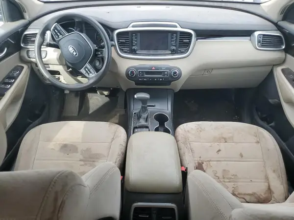 5XYPG4A52KG489929 2019 KIA SORENTO - Image 8