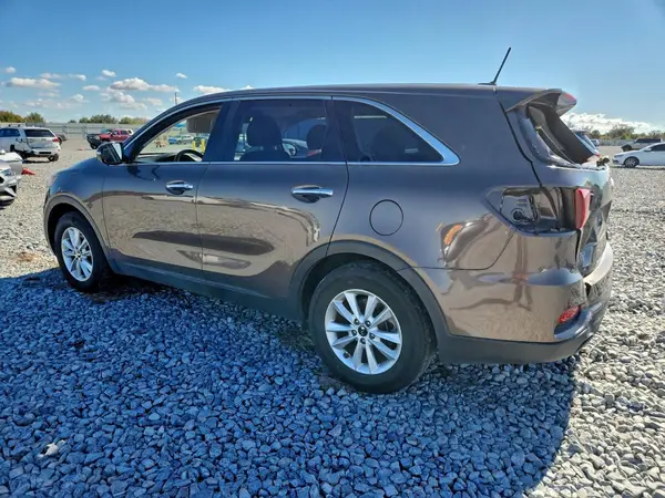 5XYPG4A52KG490580 2019 KIA SORENTO - Image 2