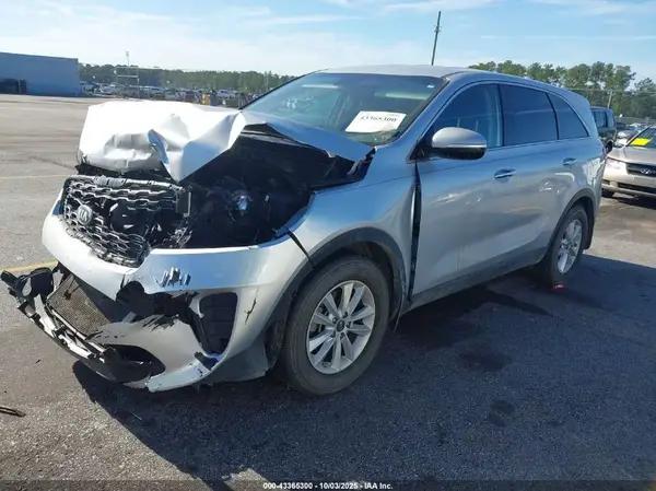 5XYPG4A52KG491325 2019 KIA SORENTO - Image 2