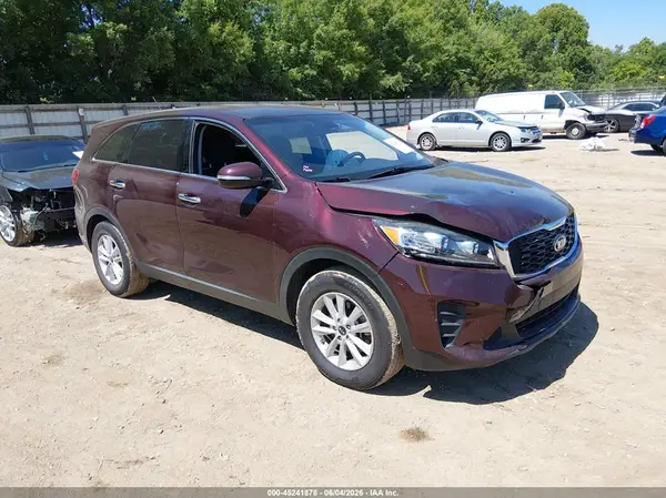 5XYPG4A52KG587603 2019 KIA SORENTO - Image 1