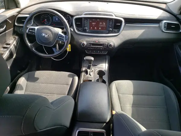 5XYPG4A52KG596401 2019 KIA SORENTO - Image 8