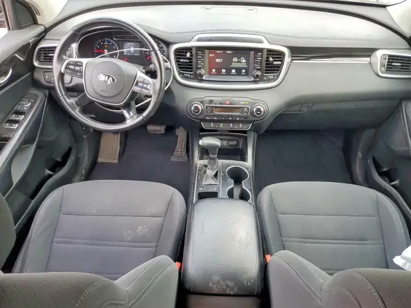 5XYPG4A52KG600513 2019 KIA SORENTO - Image 8