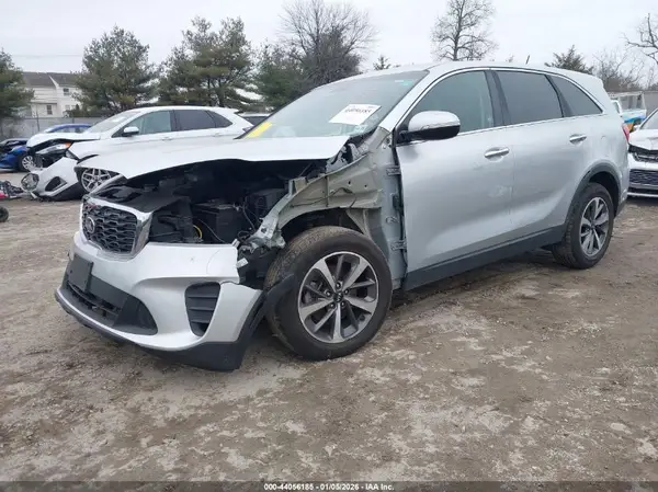 5XYPG4A52LG612565 2020 KIA SORENTO - Image 2