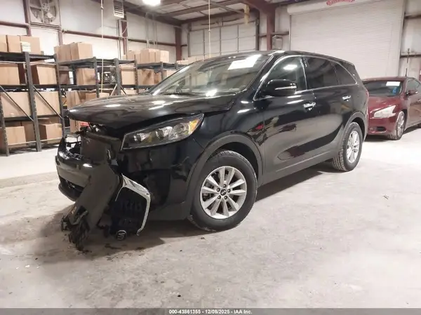 5XYPG4A52LG631987 2020 KIA SORENTO - Image 2