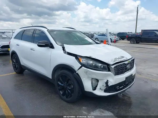 5XYPG4A52LG660695 2020 KIA SORENTO - Image 1