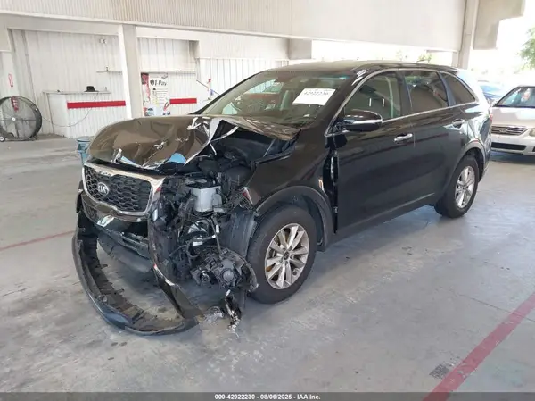 5XYPG4A52LG671390 2020 KIA SORENTO - Image 2