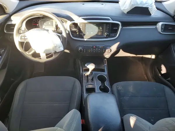 5XYPG4A52LG682650 2020 KIA SORENTO - Image 8