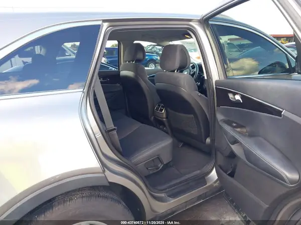 5XYPG4A53GG005936 2016 KIA SORENTO - Image 8