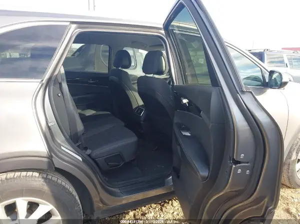 5XYPG4A53GG022252 2016 KIA SORENTO - Image 8