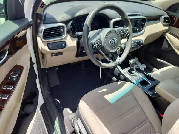 5XYPG4A53GG069927 2016 KIA SORENTO - Image 8