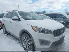5XYPG4A53GG076666 2016 KIA SORENTO