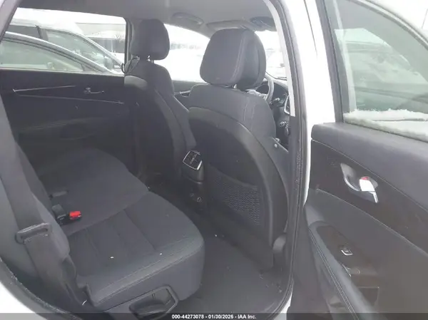 5XYPG4A53GG076666 2016 KIA SORENTO - Image 8