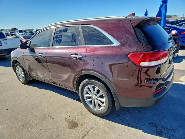 5XYPG4A53GG127857 2016 KIA SORENTO - Image 2