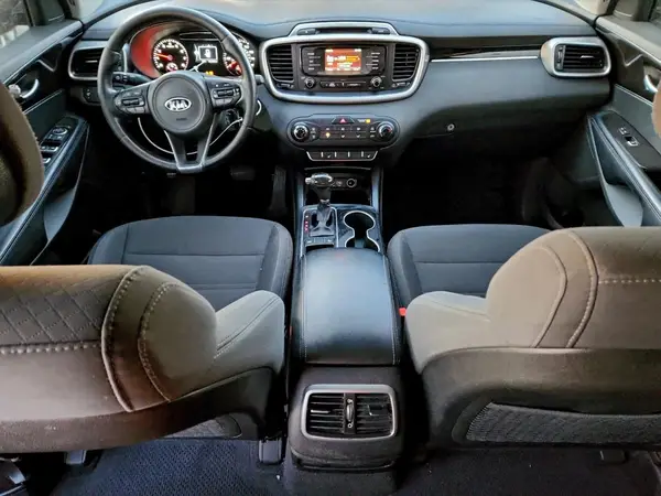 5XYPG4A53GG127857 2016 KIA SORENTO - Image 8