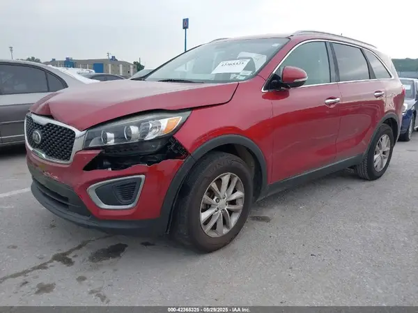 5XYPG4A53GG145520 2016 KIA SORENTO - Image 2