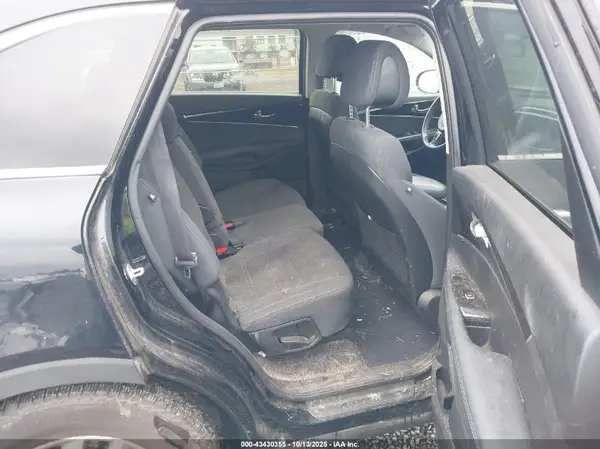 5XYPG4A53GG169672 2016 KIA SORENTO - Image 8