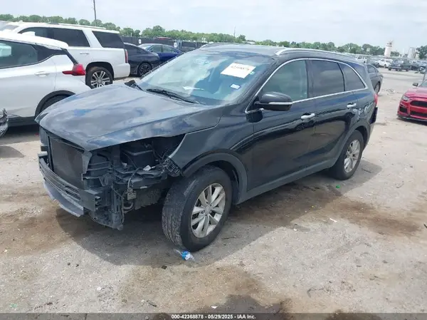 5XYPG4A53HG200971 2017 KIA SORENTO - Image 2