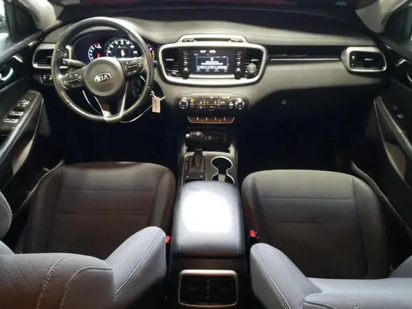 5XYPG4A53HG222758 2017 KIA SORENTO - Image 8