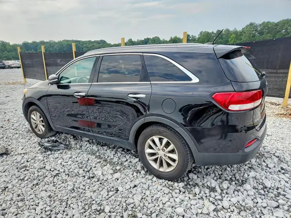 5XYPG4A53HG252052 2017 KIA SORENTO - Image 2