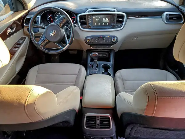 5XYPG4A53HG311794 2017 KIA SORENTO - Image 8