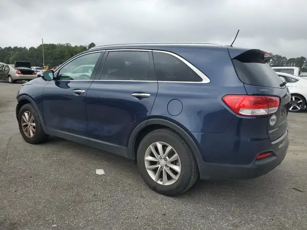 5XYPG4A53JG358278 2018 KIA SORENTO - Image 2