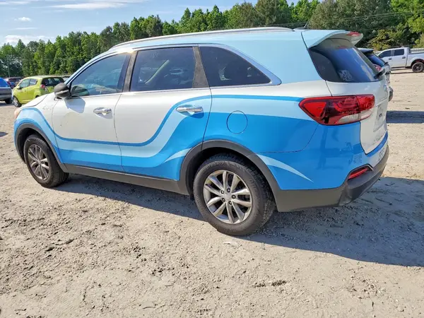 5XYPG4A53JG366381 2018 KIA SORENTO - Image 2