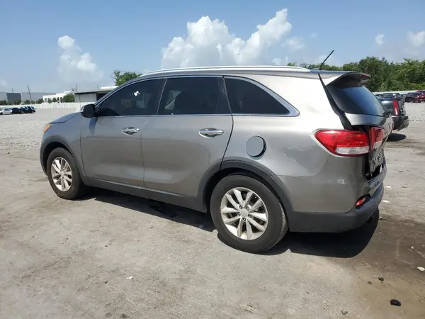 5XYPG4A53JG388977 2018 KIA SORENTO - Image 2