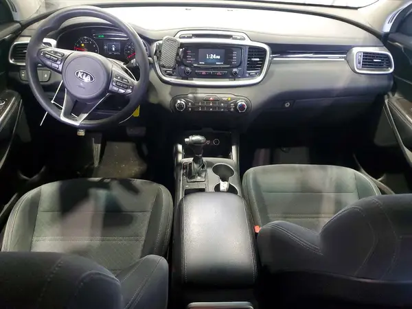 5XYPG4A53JG389630 2018 KIA SORENTO - Image 8