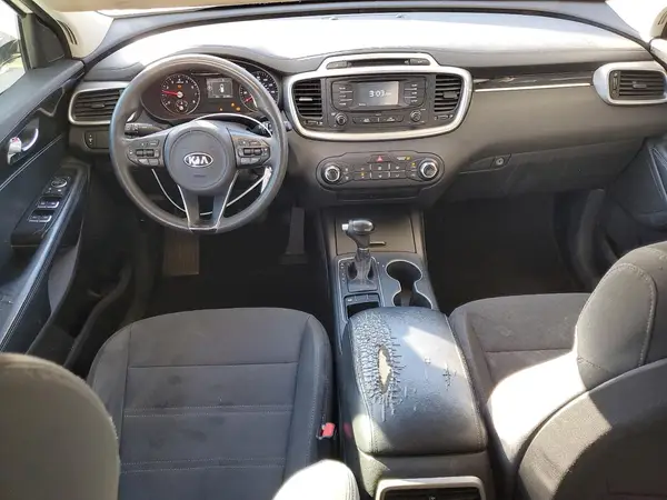 5XYPG4A53JG393953 2018 KIA SORENTO - Image 8