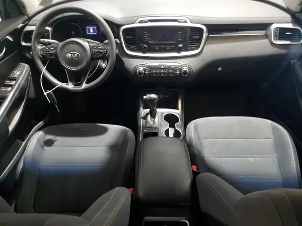 5XYPG4A53JG394696 2018 KIA SORENTO - Image 8
