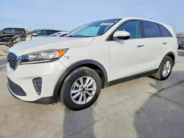 5XYPG4A53KG440898 2019 KIA SORENTO - Image 1
