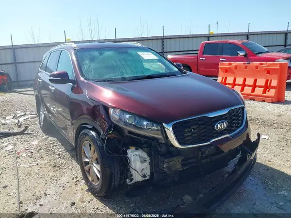 5XYPG4A53KG442330 2019 KIA SORENTO - Image 1