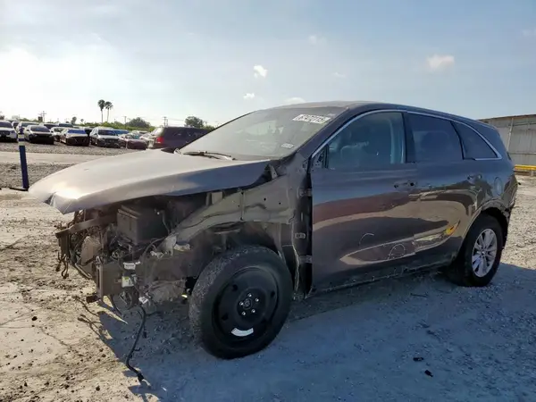 5XYPG4A53KG478700 2019 KIA SORENTO - Image 1