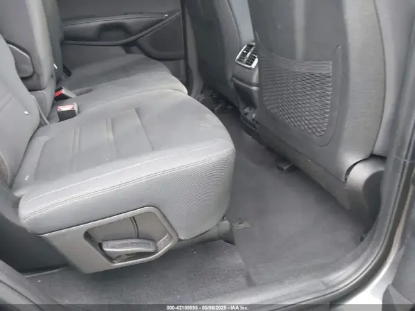 5XYPG4A53KG482147 2019 KIA SORENTO - Image 8