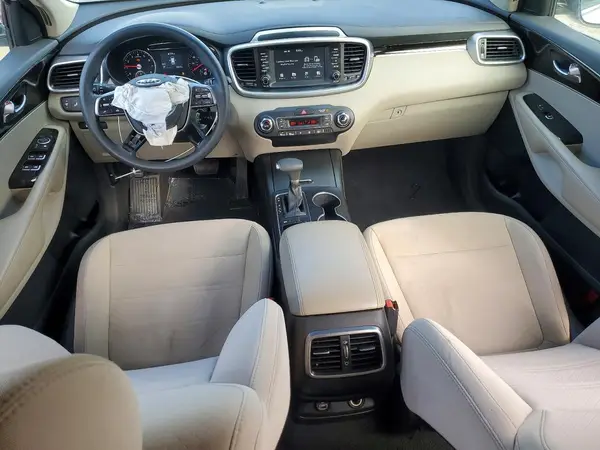 5XYPG4A53KG490166 2019 KIA SORENTO - Image 8