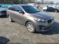 5XYPG4A53KG490586 2019 KIA SORENTO