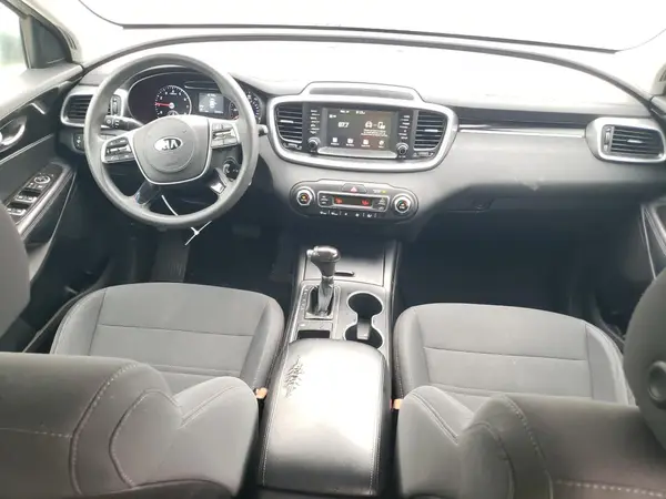 5XYPG4A53KG491429 2019 KIA SORENTO - Image 8