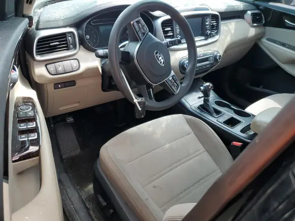 5XYPG4A53KG497540 2019 KIA SORENTO - Image 8