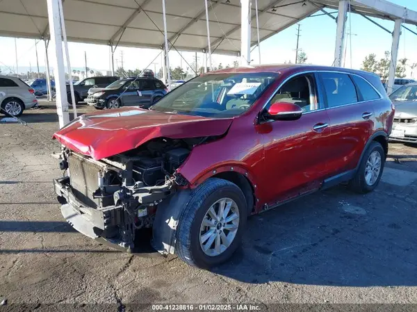 5XYPG4A53KG559373 2019 KIA SORENTO - Image 2