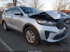 5XYPG4A53KG576951 2019 KIA SORENTO